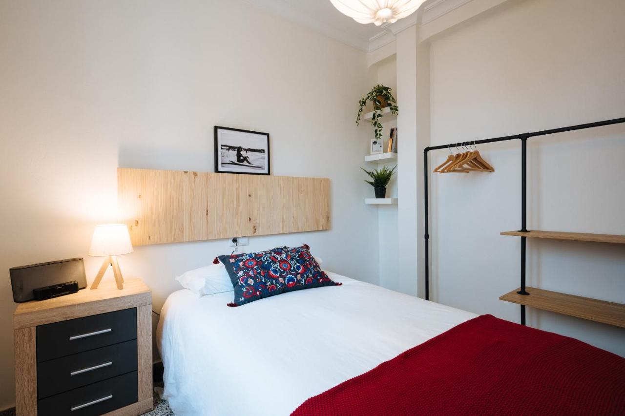 Muro De Los Navarros Suite Apartment, Seville
